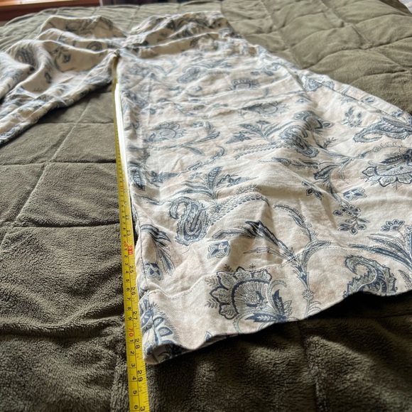 Anthropologie Blue and White Wide Leg Pants - Picture 9 of 10